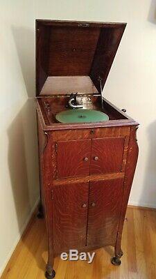 1914 Antique Oak Victor Victrola VV-XI Phonograph Record Player
