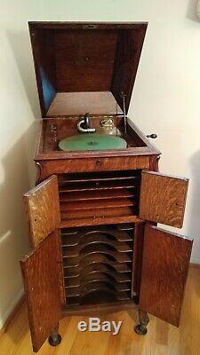 1914 Antique Oak Victor Victrola VV-XI Phonograph Record Player