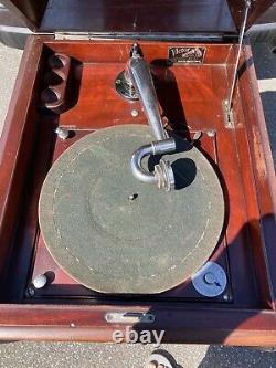 1917 Victor Victrola Antique Record Player