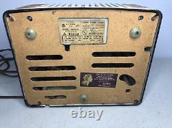 1949 RCA VICTOR Victrola Disney Alice in Wonderland 45 Record Player 45-EY-26