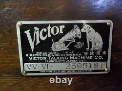 Antique 1917 Victor-Victrola VV-VI Talking Machine Record Player Phonograph