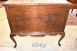 Antique Best Tone Phonograph Record Player, Victrola