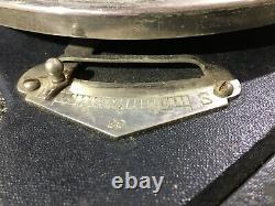Antique Victrola RCA Portable Suite Case Record Player Crank