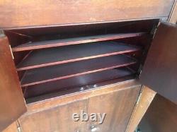 Antique Victrola Record Player and Cabinet