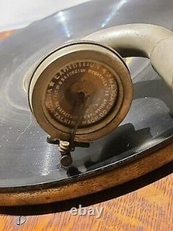 Antique Working 1915 Victor VV-IV Wind-Up Oak Victrola Phonograph Record Player
