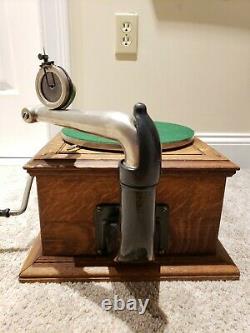 Antique Working 1919 VICTOR VV-IVA Hand Crank Victrola Record Player Phonograph