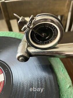 Antique Working Victor Talking Machine Record Player Tabletop VV-IX