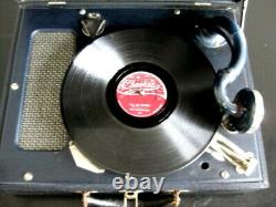 BLUE RCA VICTOR PORTABLE 78 rpm RECORD PLAYER SUITCASE VICTROLA NICE ORIGINAL