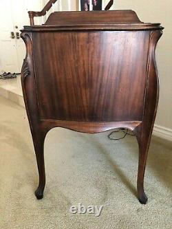 RARE Near-perfect condition antique standing Victrola record player