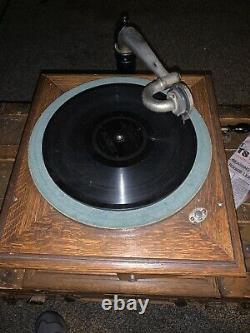 RARE Working Original Antique 1917 Victor Victrola VV-VI Table Top Record Player