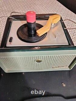 RCA Victor 45 Record Player 7-EY-2HH Victrola Deluxe Vintage Turntable Phonograp