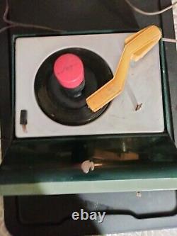 RCA Victor 45 Record Player 7-EY-2HH Victrola Deluxe Vintage Turntable Phonograp