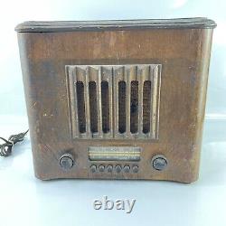 RCA Victor Victrola U115 Record Player Tube Radio For Parts Repair Not Working