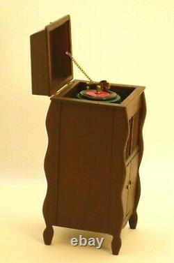 Rae Backus Victrola Cabinet-Style Phonograph Player Artisan Dollhouse Miniature