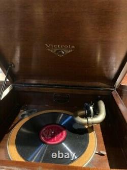 VICTROLA Victor talking VV 4-7 1926 vintage antique phonograph record player