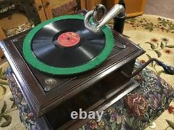 Victor Victrola Talking Machine Phonograph VV-VI Hand Crank Record Player -Works