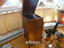 Victor Victrola Vv-xi Antique Phonograph Floor Cabinet Model 1915 Record Player
