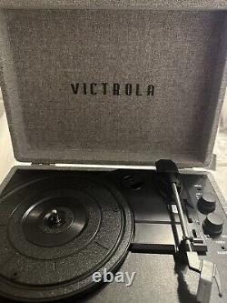Victrola Journey Bluetooth Portable Suitcase Record Player VSC-550BT +3 VINYLS