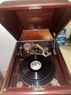 Victrola XX-VI Record Player Antique