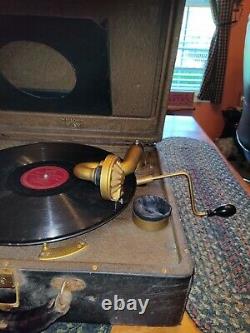 Victrola record player antique, 1920s, works and plays records! Orig papwork inc