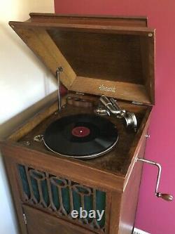 Victrola record player antique Brunswick In Working Condition
