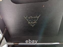 Vintage RCA Victrola Portable/Suitcase Turntable Record Player