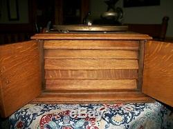 Working-Victor Victrola Phonograph Model VV IV Talking Machine Record Player
